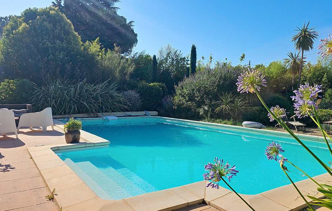Comment vendre une maison avec piscine à Avignon ?
