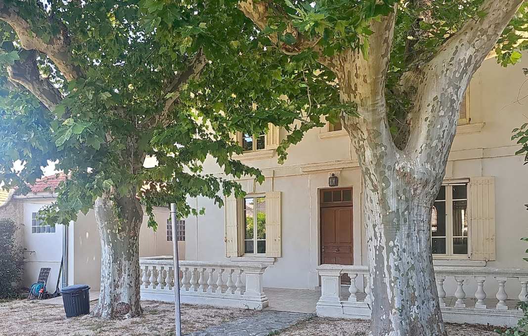 Comment vendre une maison ancienne à Avignon : astuces et conseils